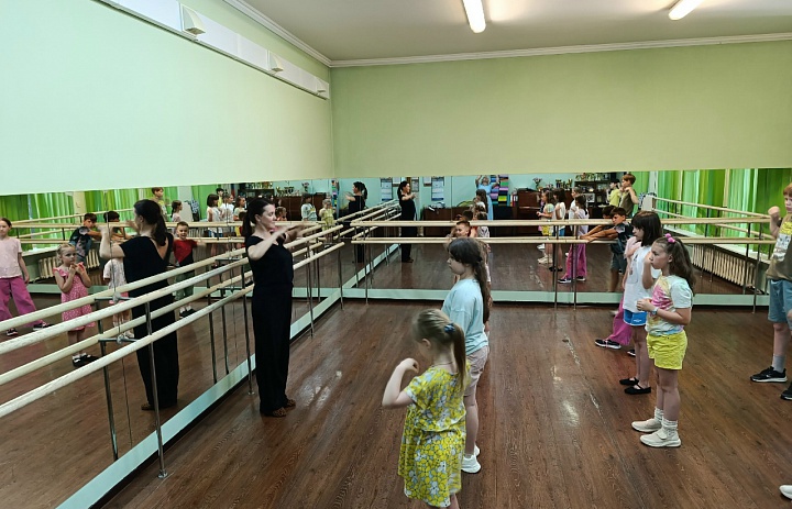 День второй в Детской творческой мастерской «Академия звезд»